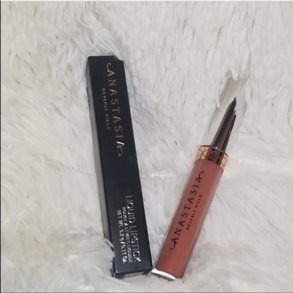 Anastasia Beverly Hills Liquid Lipstick - Picture 5 of 5
